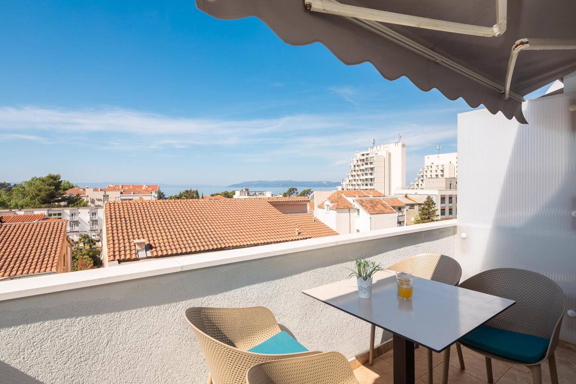 מאקרסקה Apartments Near Central Beach With Free Parking מראה חיצוני תמונה
