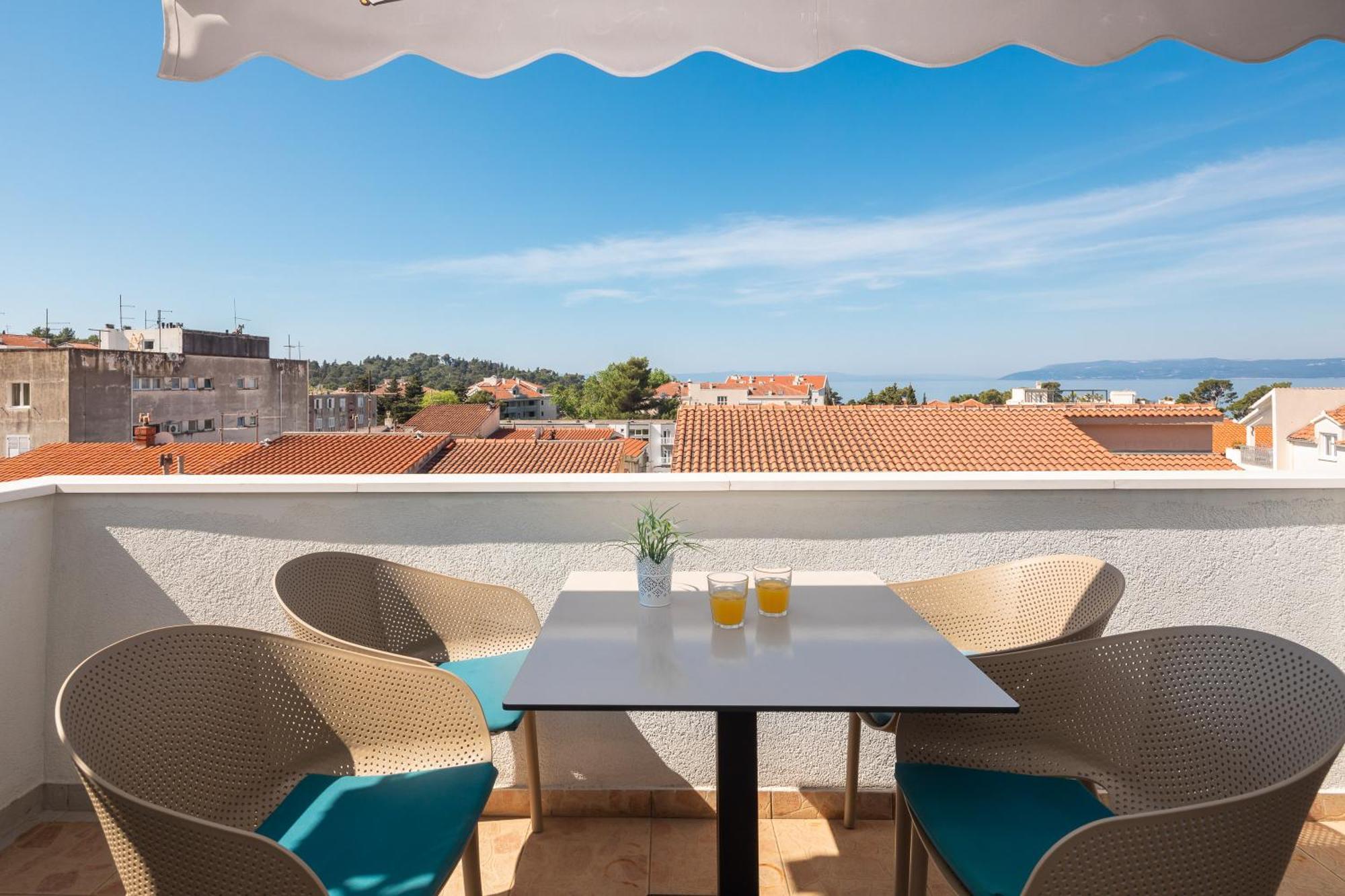 מאקרסקה Apartments Near Central Beach With Free Parking מראה חיצוני תמונה